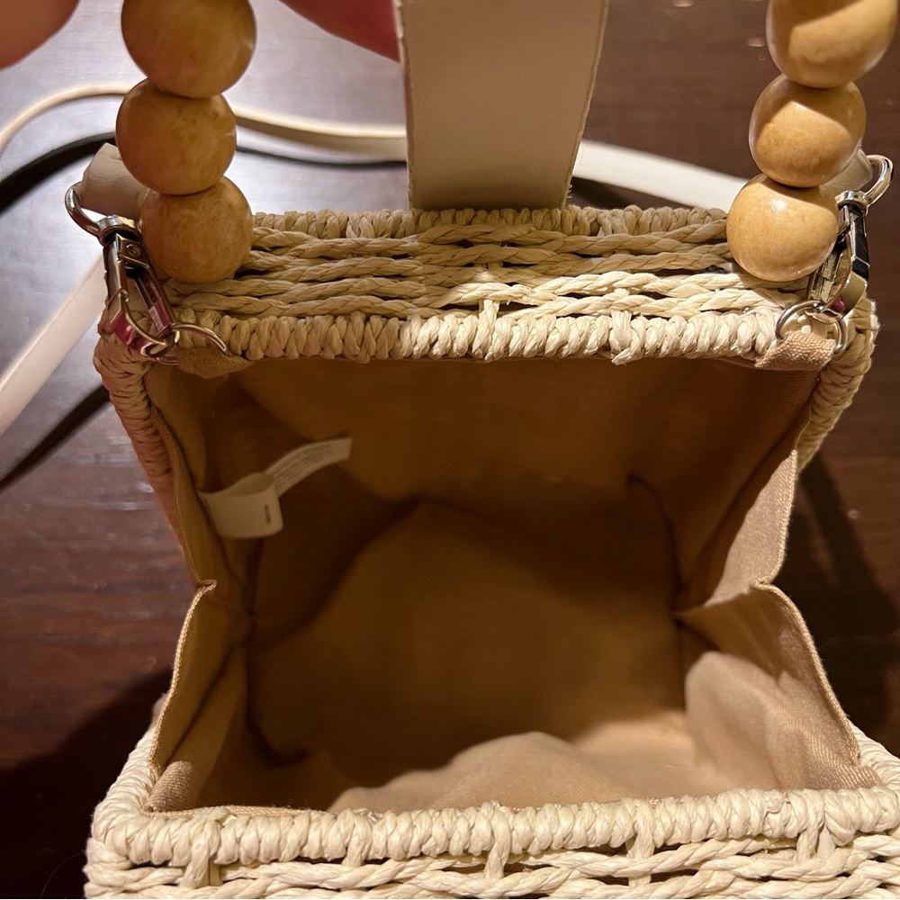 Wicker Purse - Picture 7 of 12